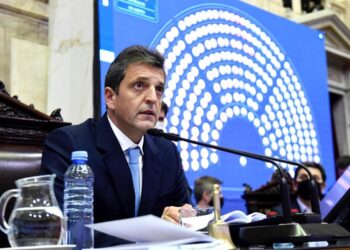 MASSA, SOBRE LA SUSPENSIÓN DE AMERI: «LAS EXPLICACIONES SE LAS DEBE DAR A LA COMISIÓN Y EL PUEBLO ARGENTINO»