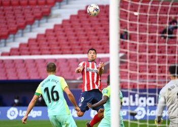 LUIS SUÁREZ YA MOSTRÓ LOS DIENTES EN ATLÉTICO MADRID