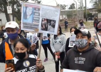 PALPALÁ SE MOVILIZÓ PARA PEDIR POR LA APARICIÓN DE IARA RUEDA Y GABRIELA CRUZ