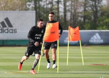 ASÍ SERÁ EL EQUIPO DE ARGENTINA EN SU DEBUT DE ELIMINATORIAS