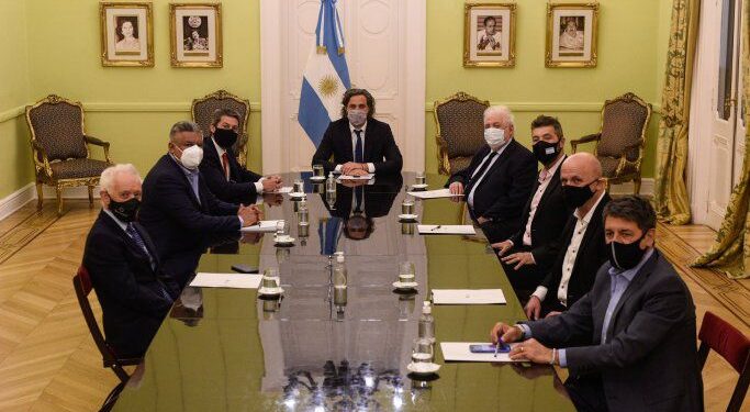 CONFIRMADO: EL FÚTBOL VUELVE A FIN DE MES