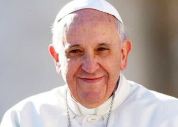 EL PAPA FRANSISCO AVALÓ EL MATRIMONIO IGUALITARIO: «LOS HOMOSEXUALES TIENEN DERECHO A ESTAR EN UNA FAMILIA»