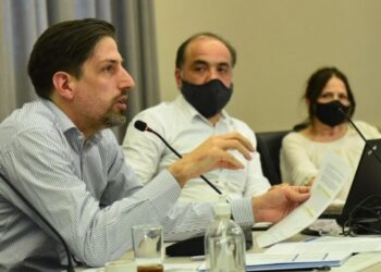 EL GOBIERNO AUTORIZÓ LA VUELTA DE LAS CLASES PRESENCIALES