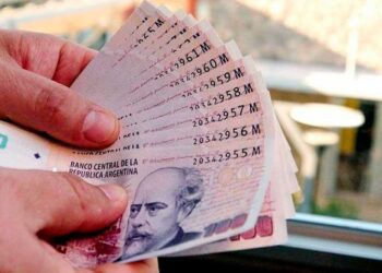 AUMENTO EN TRES TRAMOS DEL SALARIO MÍNIMO, VITAL Y MÓVIL