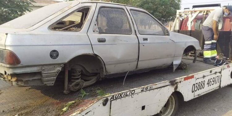 LEVANTAMIENTO DE VEHÍCULOS ABANDONADOS