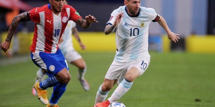CON POLÉMICA POR EL VAR, ARGENTINA IGUALÓ 1-1 ANTE PARAGUAY