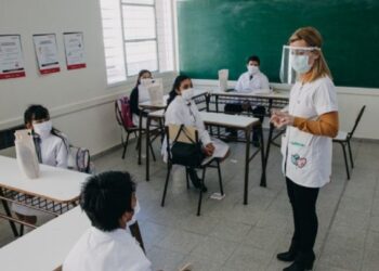 ESTE LUNES INICIA EL RETORNO PRESENCIAL A LA ESCUELA PARA LOS ESTUDIANTES QUE NO EGRESAN