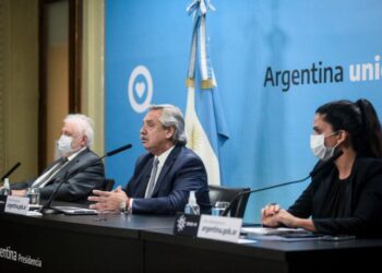GOBIERNO ANUNCIÓ QUE EL DISTANCIAMIENTO SOCIAL SE MANTIENE HASTA EL 20 DE DICIEMBRE