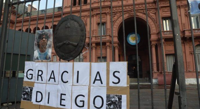 MARADONA SE DESPIDE EN LA ROSADA: PREVÉN MOVILIZACIÓN SIN PRECEDENTES