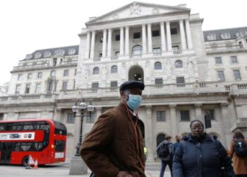 ARGENTINA SUSPENDIÓ LOS VUELOS CON GRAN BRETAÑA POR LA APARICIÓN DE UNA NUEVA CEPA DE CORONAVIRUS