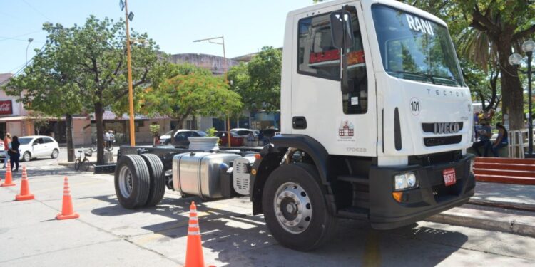 NUEVA UNIDAD VEHICULAR DESTINADA AL PARQUE AUTOMOTOR DE SAN PEDRO
