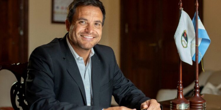 JUJUY VA POR MÁS VUELOS Y MAYOR ACTIVIDAD ECONÓMICA