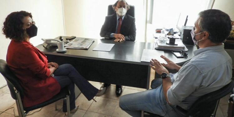 MESA DE TRABAJO CONJUNTA CON RENATRE