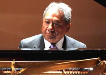 EL CORONAVIRUS SE LLEVÓ AL «REY DEL BOLERO»: MURIÓ ARMANDO MANZANERO