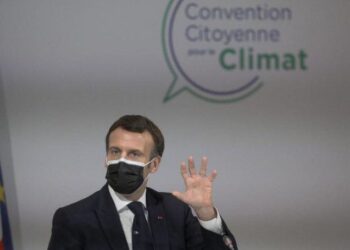 EL PRESIDENTE FRANCÉS EMMANUEL MACRON DIO POSITIVO POR CORONAVIRUS