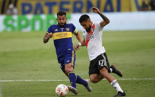 SUPERCLÁSICO: BOCA Y RIVER EMPATARON 1-1 EN LA BOMBONERA
