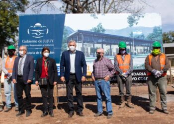 MORALES PUSO EN MARCHA LA CONSTRUCCIÓN DE UN EDIFICIO EDUCATIVO EN ARROYO COLORADO