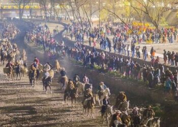 Conmemoración cuidada del Éxodo Jujeño con «hornitos barriales”