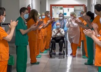 Preparan cobertura a empleadores para sancionar a los antivacunas