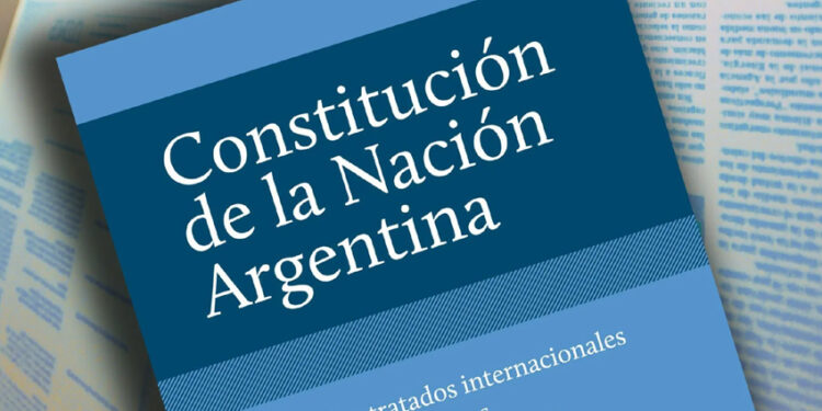 «Plantean la inconstitucionalidad para no decir que son antivacunas»