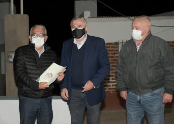 Se entregaron viviendas en San Pedro a familias que fueron relocalizadas