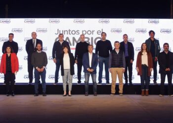 Juntos por el Cambio se prepara para noviembre, no abandonar la calle ni el diálogo es la consigna