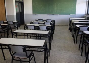 Este lunes solo el turno mañana no tendrá clases