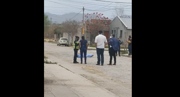 Urgente: Se encontró un cuerpo sin vida en la calle