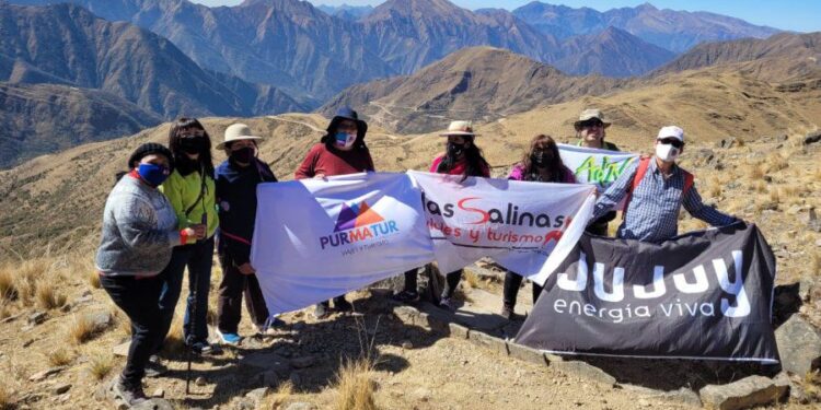 Fam tour de empresas de viajes y turismo jujeñas por los Valles de Altura