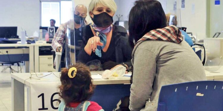 ANSES: cuándo se pagará el bono de $5.000 y cómo inscribirse, te contámos todo lo que tenes que saber