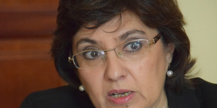 Isolda Calsina deja el cargo de Ministra de Educación