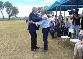Crecimiento cultural y educativo para El Acheral