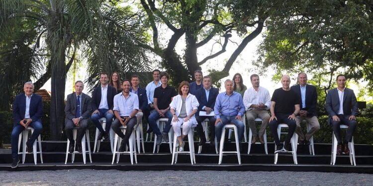 JxC: “El Gobierno Nacional debe admitir la tremenda derrota y dejar de negar la realidad”