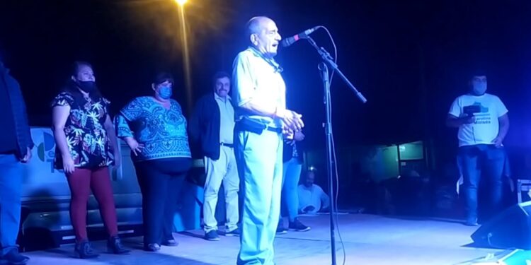 Hasta Julio Moises apoya la lista 502