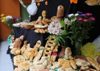 ¿Por qué celebramos el Día de Todos los Santos y el de los Fieles Difuntos?