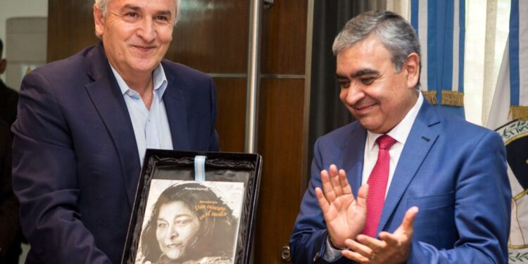 Morales «Visitante Ilustre» en Tucumán