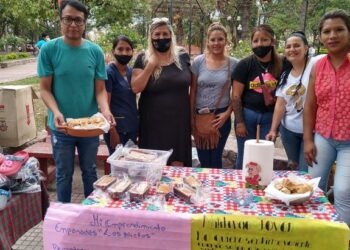 Mujeres y miembros de la comunidad LGBTIQ realizaron primera feria de la economía circular