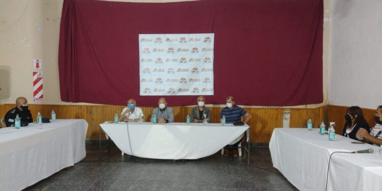 Municipalidades y Comisionados de la Quebrada se reunieron con el COE Provincial.