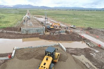 Abra Pampa: Prosiguen obras de nuevo puente en RP N°7