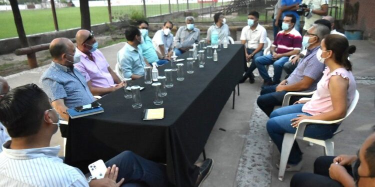 Intendentes y Comisionados del Ramal se reunieron con autoridades del COE Provincia