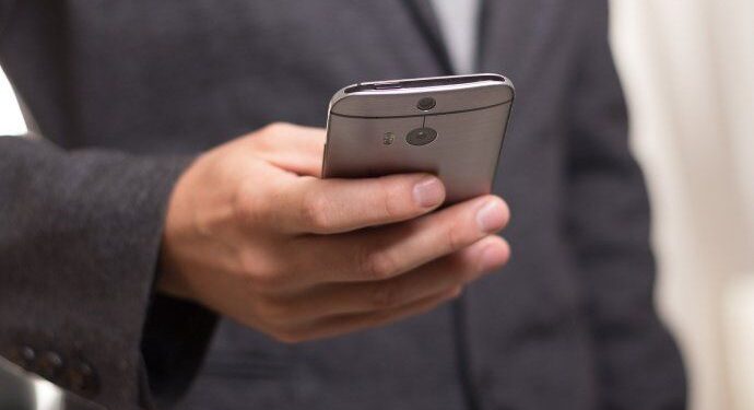 Cuáles son los teléfonos que más radiación emiten