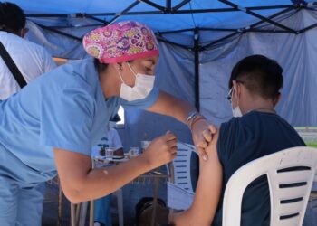 Covid-19: Reiteran que la aplicación de la tercera dosis debe realizarse a los 90 días minimamente