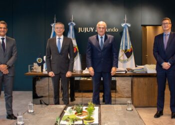 El Gobernador Morales recibió al gerente de Gasnor y a los grupos propietarios