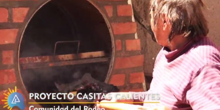 Proyecto  «Casitas Calientes»: La Quiaca construyó hornos ecológicos para la Comunidad de Rodeo