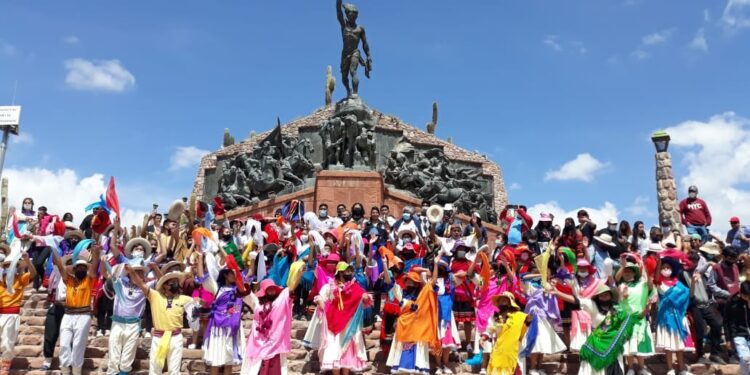 En el Día Nacional del Carnavalito, Humahuaca rindió homenaje al autor de «El Humahuaqueño»