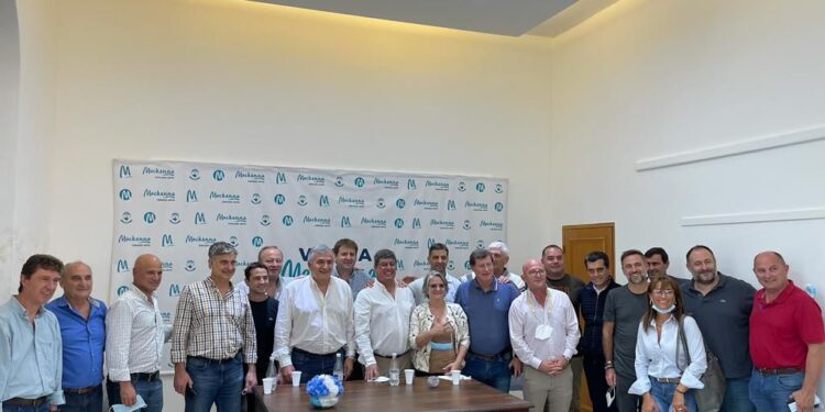 Gerardo Morales se reunió con intendentes de Córdoba