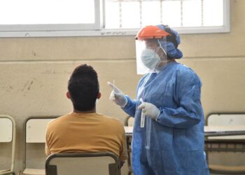 61 nuevos casos de Covid-19 y 3 fallecidos por la enfermedad en el inicio de semana