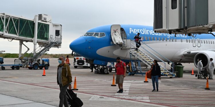 Jujuy incorporará nuevos vuelos a Buenos Aires y Córdoba desde abril