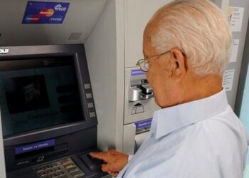 Adultos mayores de Libertador aprenderán el uso de cajeros automáticos