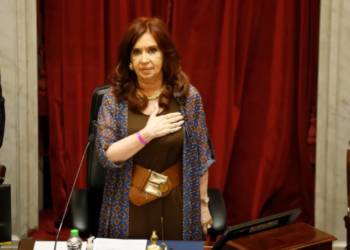 El acuerdo con el FMI agudiza la división del oficialismo en el Senado